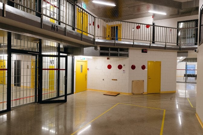 いくつかの国がエストニアから刑務所の場所を借りることに関心を示している