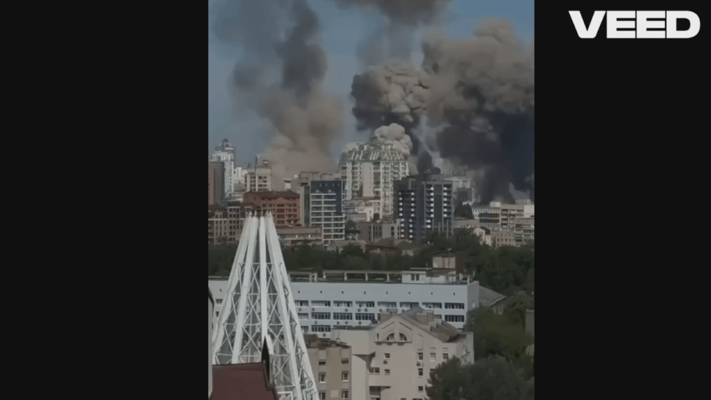今日、ロシアはウクライナに対して大規模なミサイル攻撃を開始した。キエフの小児病院も標的の一つだった。現時点で26人が死亡したと報告されている。