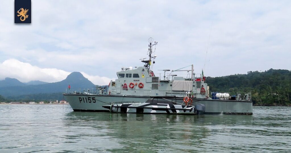 プリンシペ島のポルトガル海軍の「チェンタウロ」と「プリンシペ」