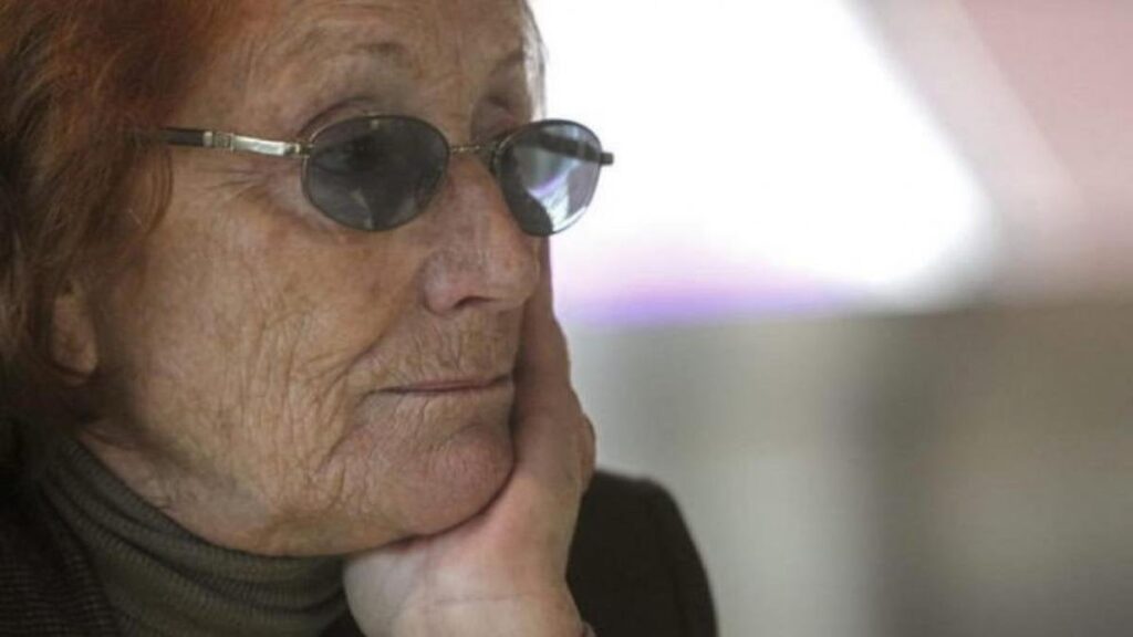 作家ローザ・レガス死去