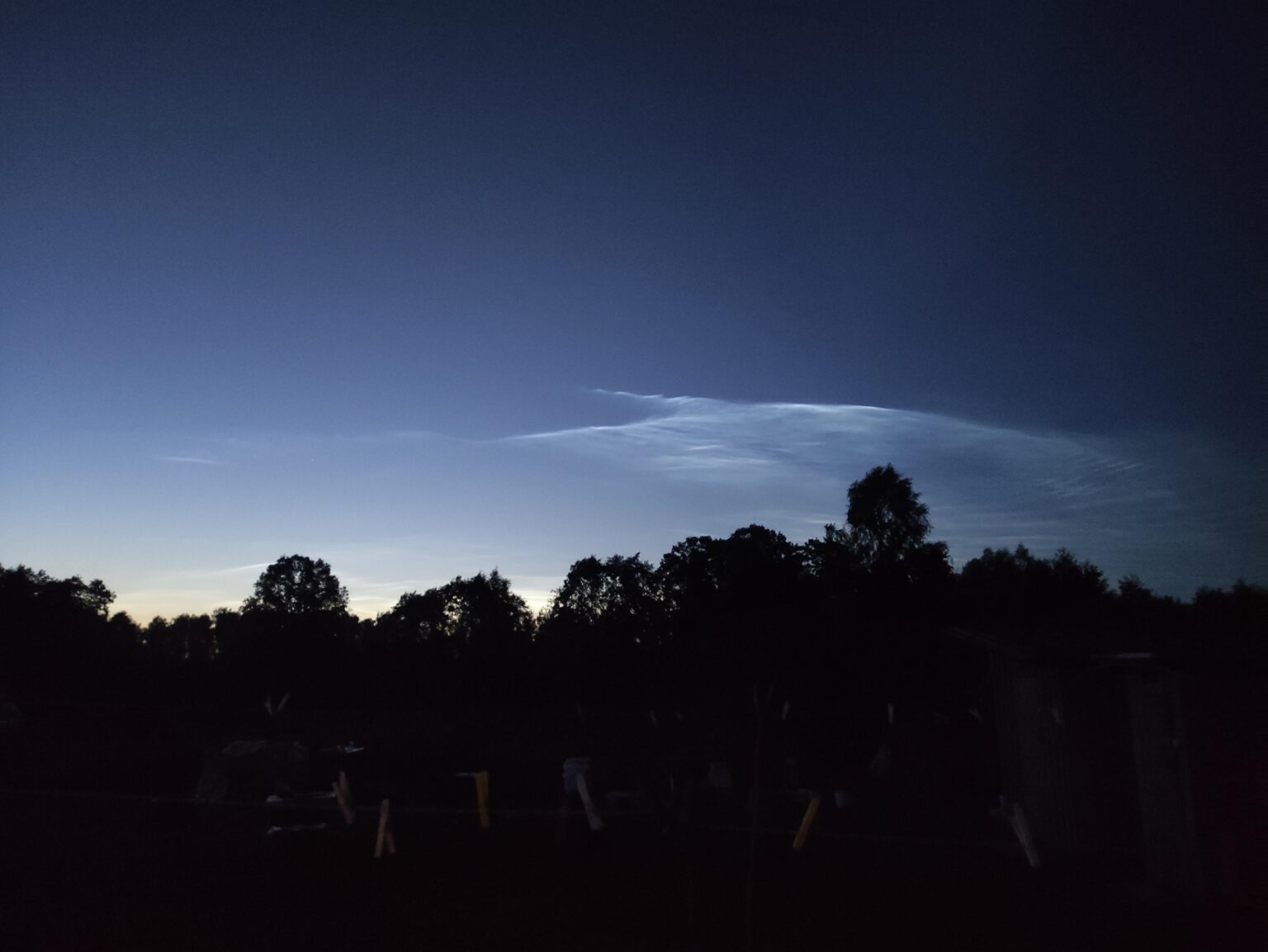 バルドーネ近郊の夜光雲