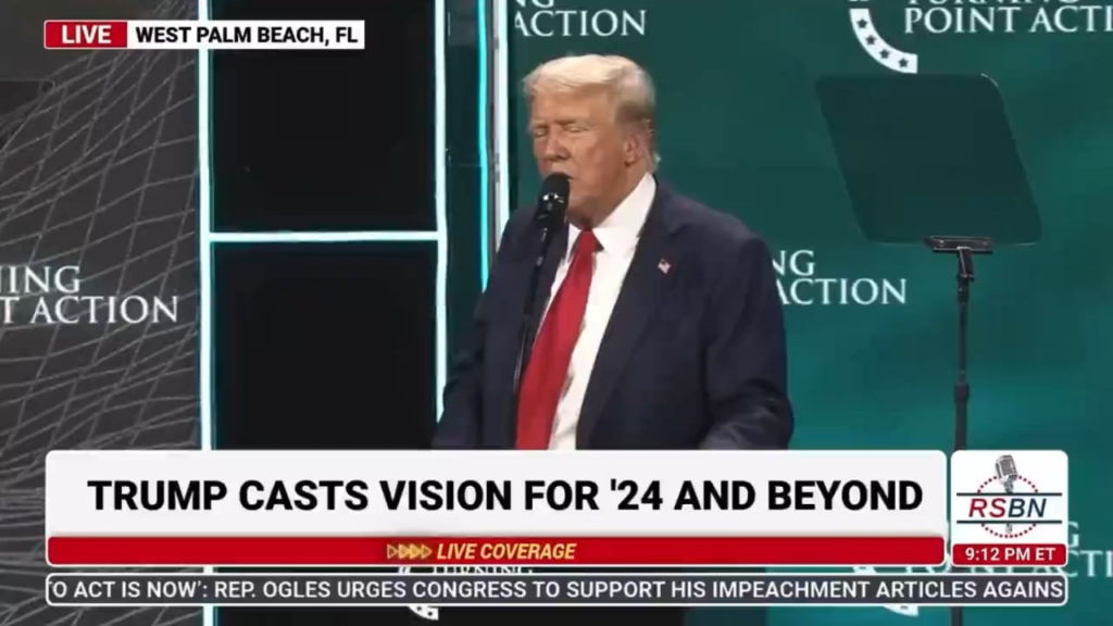 トランプ氏の最新プロジェクト: キリスト教徒の皆さん、投票に出かけましょう! 今度こそ。もう投票する必要はありません。あと 4 年です。ねえ、どうでしょう? きっと解決します! きっとうまくいきます! 皆さんはもう投票する必要はありません、私の美しいキリスト教徒の皆さん。(...) 投票に出かけましょう。4 年後には、もう投票する必要はありません。