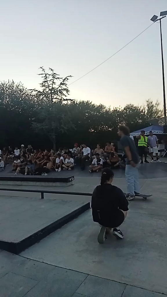 ビーゴでスケートボード 🤑👌