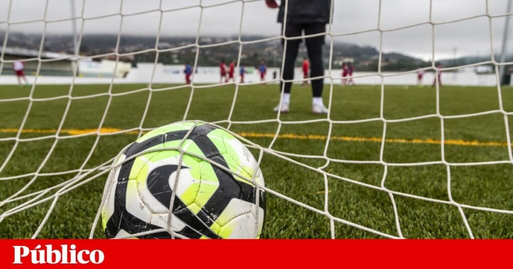 国会議員、サッカー界の汚職告発を発表 – しかし2時間後にメモを削除