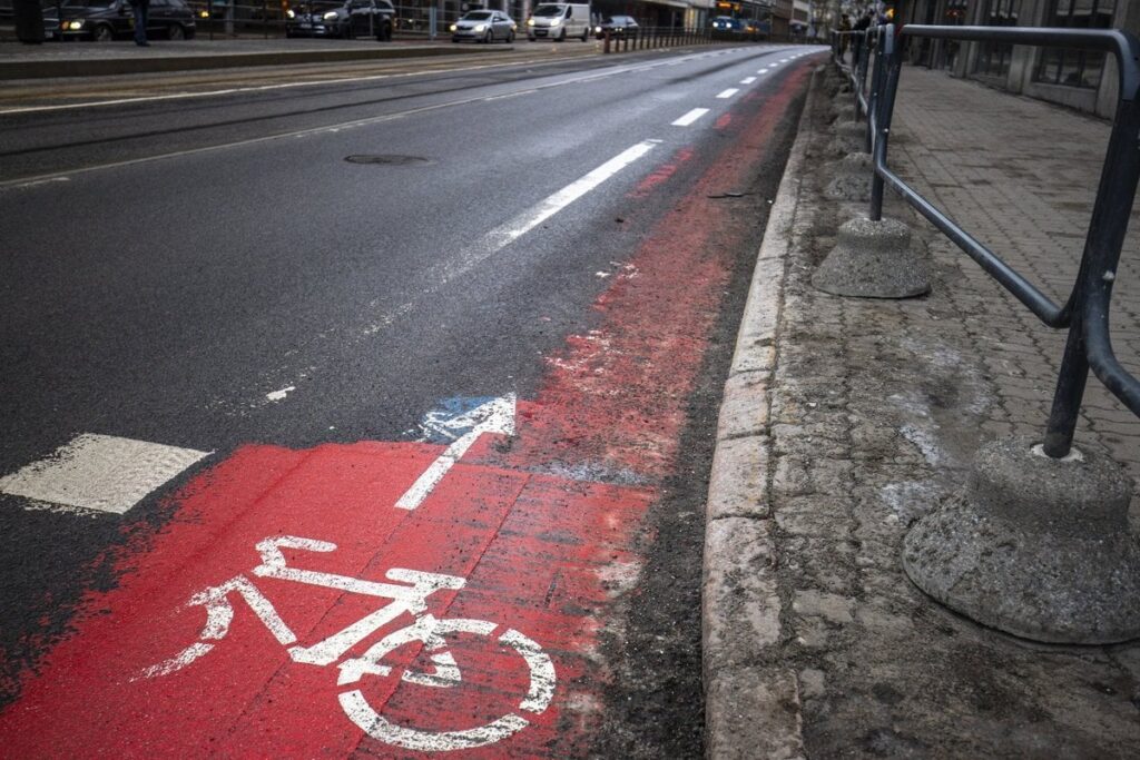 「混乱が減り、安全性が高まるタリンの自転車道ネットワークは、今後数年間で新たな姿を見せるでしょう。」