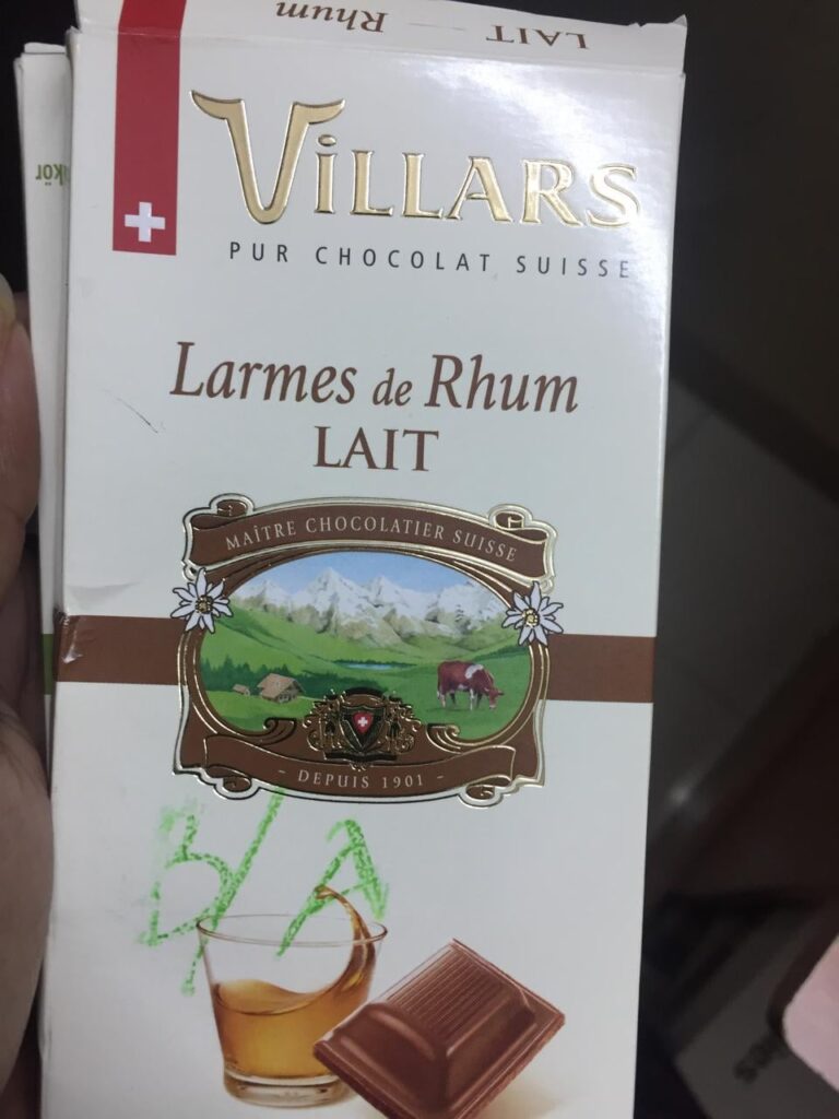 このチョコレートを買うのを手伝ってください