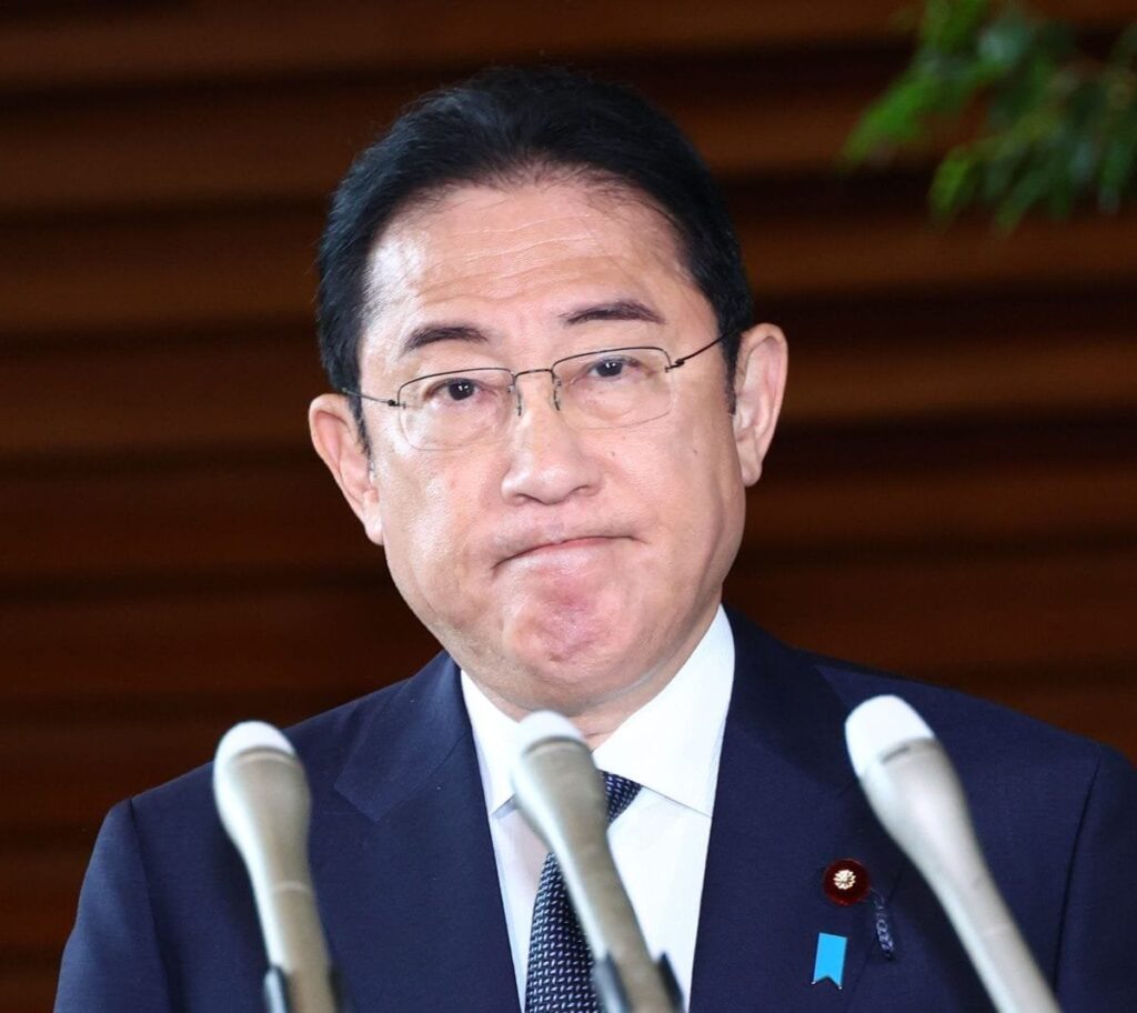 岸田首相、マスコミに愚痴　「質問は日程ばかり」