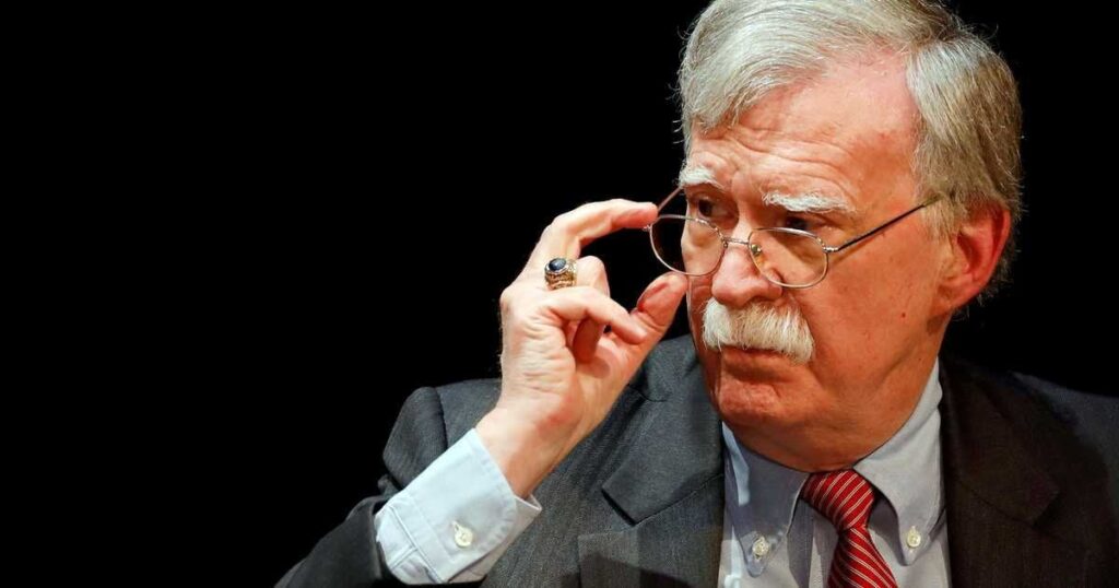 トランプ氏元側近ボルトン氏、ウクライナ和平案「露に譲歩のみ」と批判