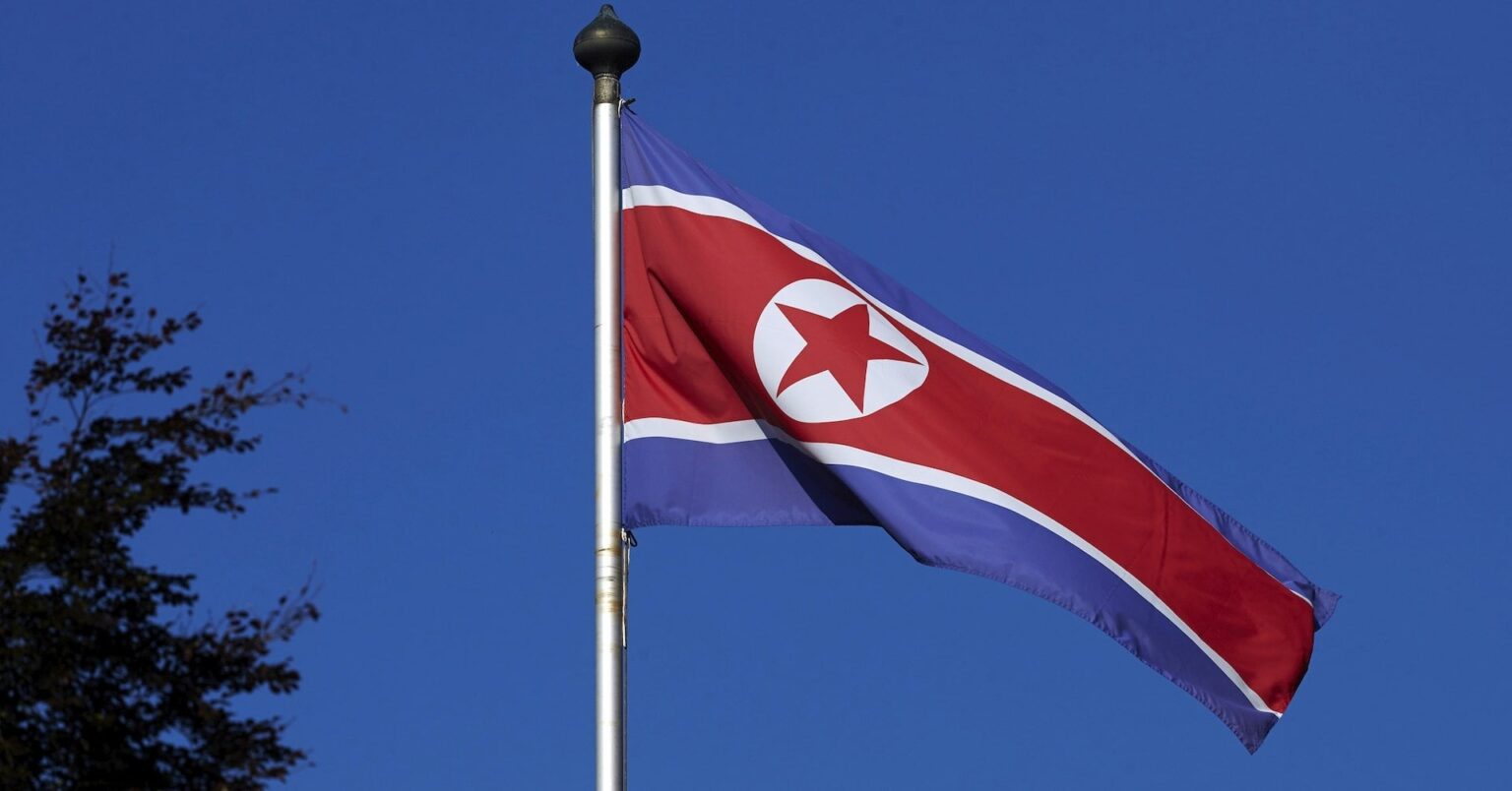 北朝鮮、韓国は「壊滅的な結果」に直面 反体制ビラ散布で - ロイター (Reuters Japan)