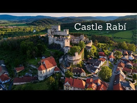 チェコ共和国最大の城跡、ラビ城 🏰🎥🚁