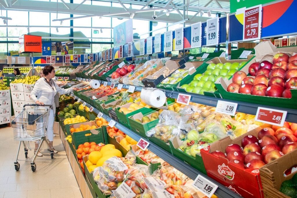 食品メーカー：食品価格は高くなり、店頭の品揃えは減少する