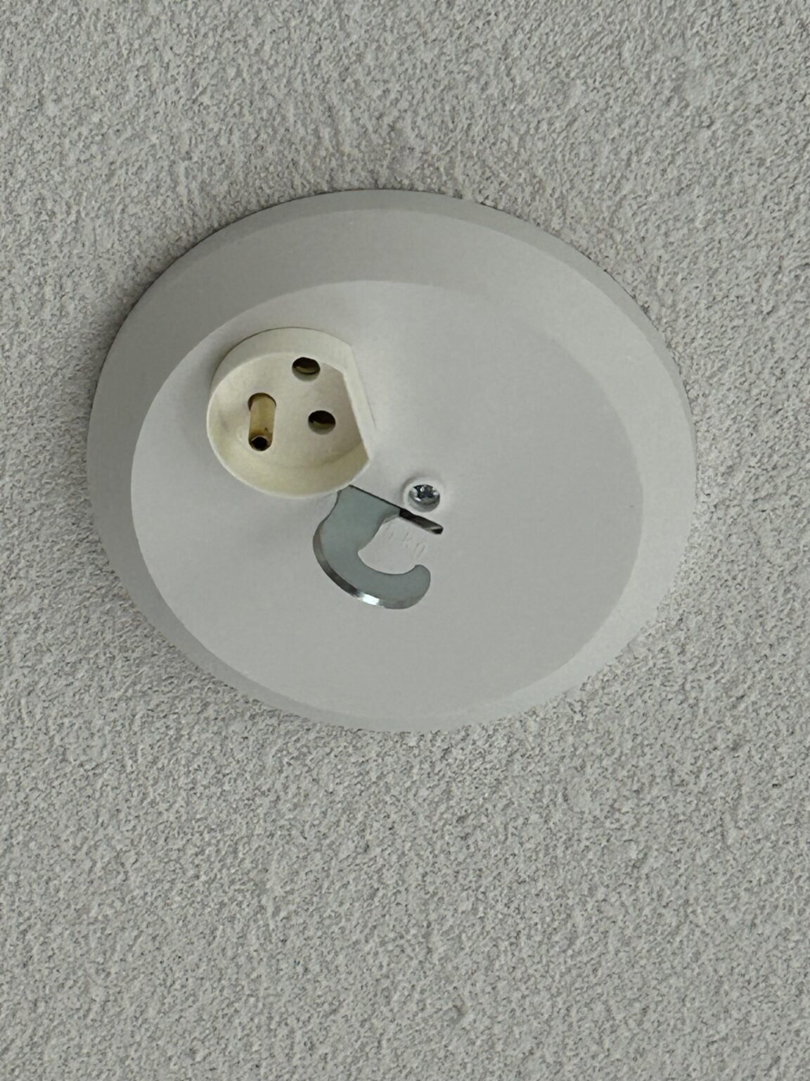 コネクタに適合する電球を見つける方法