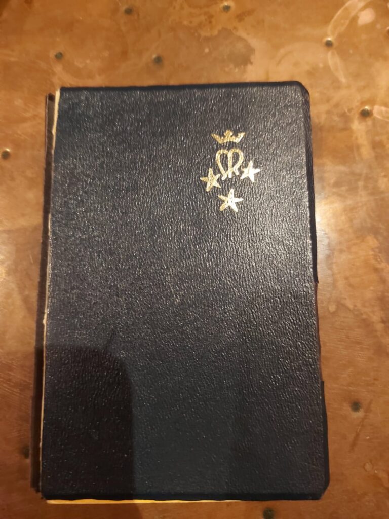 この聖書に書かれている年号とシンボルは何を意味するのか