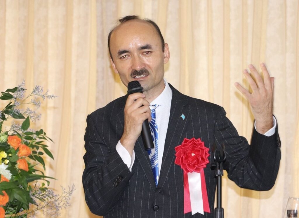 群馬「正論」懇話会 中国のウイグル弾圧に「強い非難の声を」 レテプ・アフメット氏講演（産経新聞） - Yahoo!ニュース - Yahoo!ニュース
