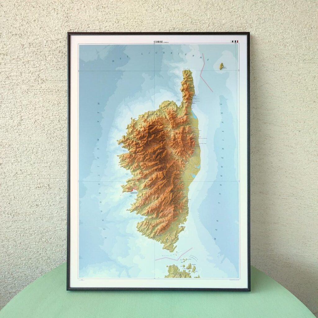 スロバキア製の装飾地図 🇸🇰🌍 スロバキア製の装飾地図 🇸🇰🌍