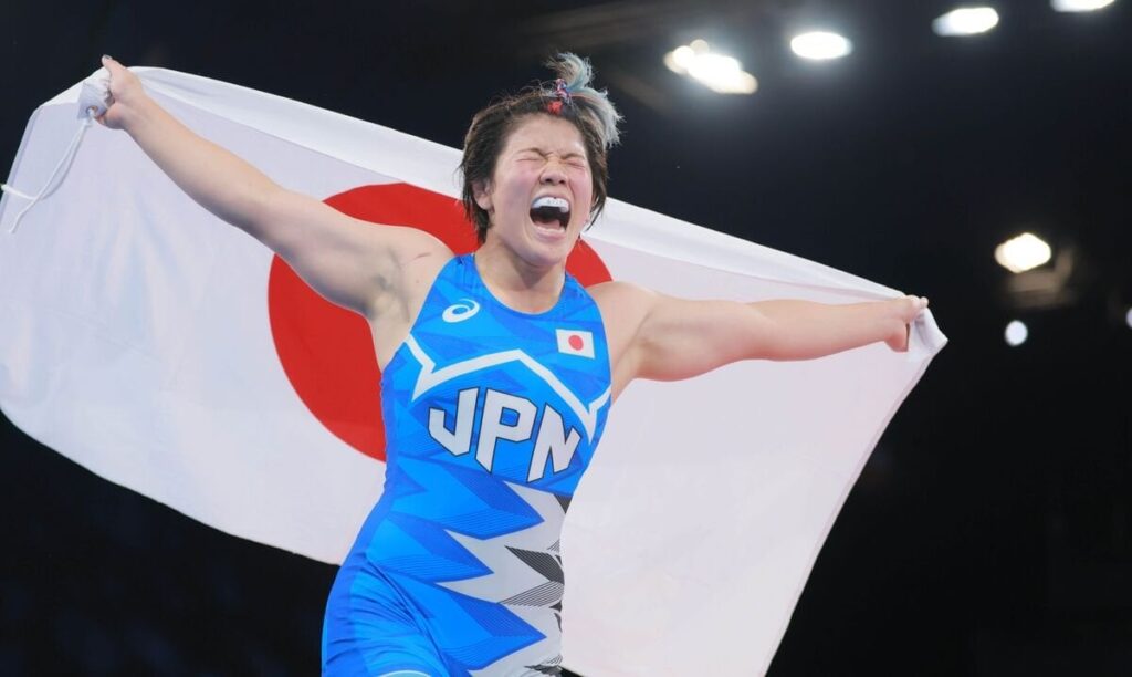 パリ五輪 最終日 レスリングで清岡幸大郎＆鏡優翔が金２個を追加 女子マラソンは鈴木優花が６位