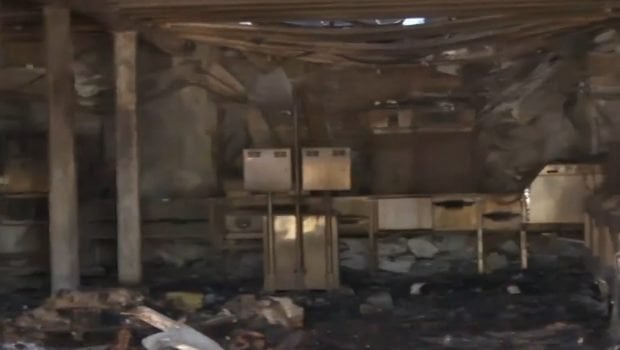 テッサロニキ：卵工場火災による大混乱 - 証拠は放火ではなく電気的欠陥を示している