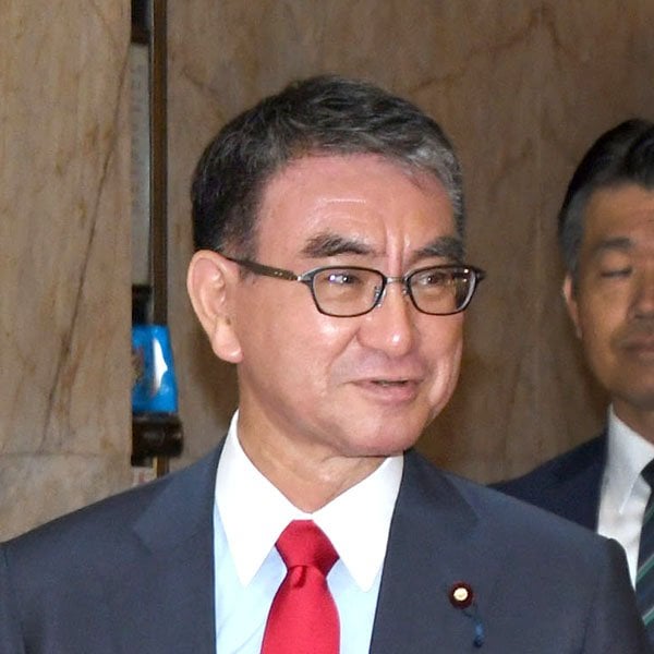 河野太郎デジタル大臣「マイナカードは強制ではない」 英BBC番組で世界へ大ウソ発信！―「マイナカードの普及がうまくいっています」