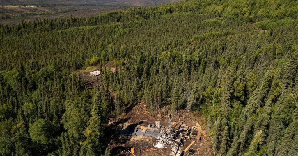 バイデン政権はアラスカの2800万エーカーの土地を掘削と採掘から閉鎖する