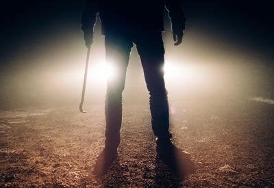 警察は、未成年の暴力強盗と、ポニケフから来たわずか13歳の援助者を逮捕した。ブレジヤの店での喧嘩