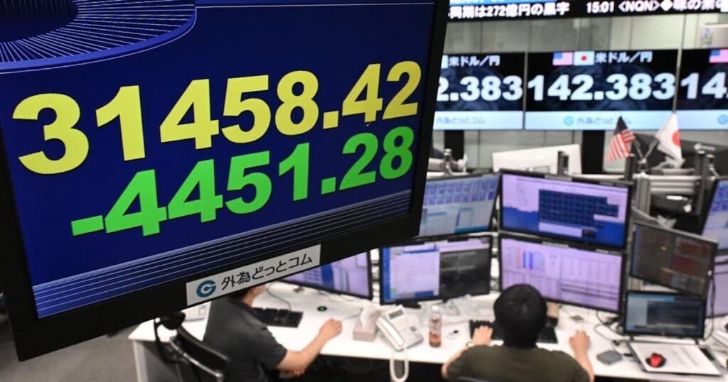 日経平均株価4451円安 下げ幅ブラックマンデー超え最大