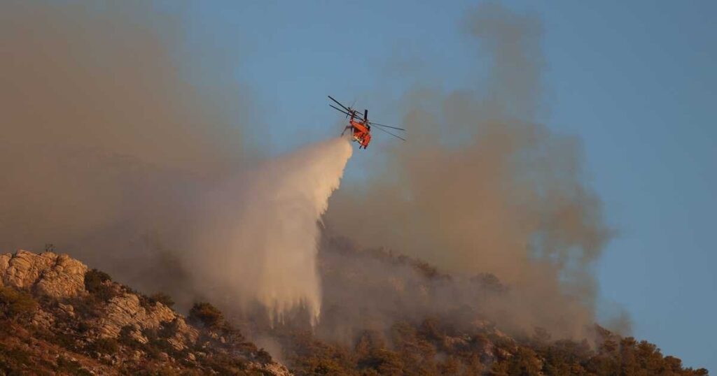 ギリシャの山火事で１人死亡 アテネの一部で停電し仏、伊が消防士など派遣し支援