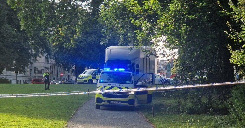アントワープの市立公園で死亡した男性は26歳のパレスチナ人、死因はまだ不明