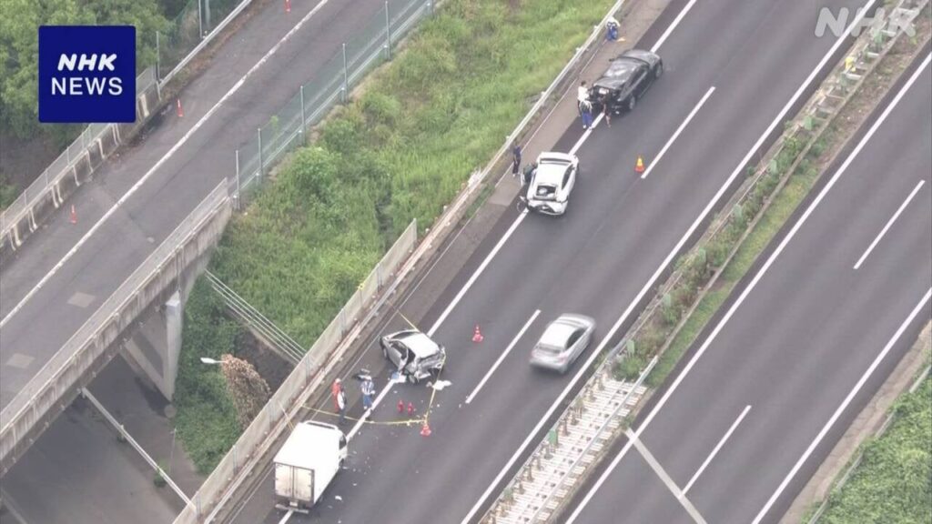 愛知 名神高速 4台が玉突き事故 男性死亡 トラック運転手逮捕