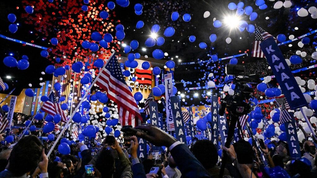 民主党は共和党から愛国心を取り戻そうとしている