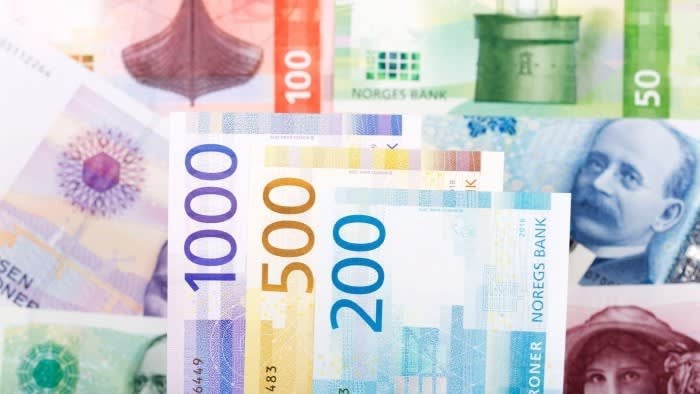 オスロはノルウェークローネ下落の「謎」を解明しようと奮闘中