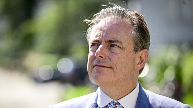 デ・ウェーバーが負担軽減を図ろうとしている方法：非課税控除額の引き上げ、税率の引き下げ、勤務手当の増額