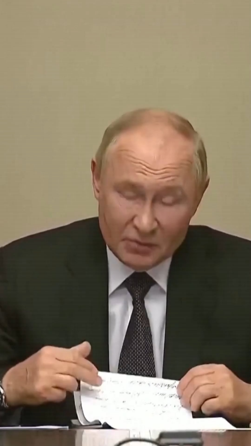 プーチン大統領はクルスクの状況を懸念しているなら、戦争を終わらせるかもしれない。同盟国がキエフにロシアの飛行場を攻撃するために提供した長距離兵器の使用を許可していれば、和平はより早く達成できただろう。