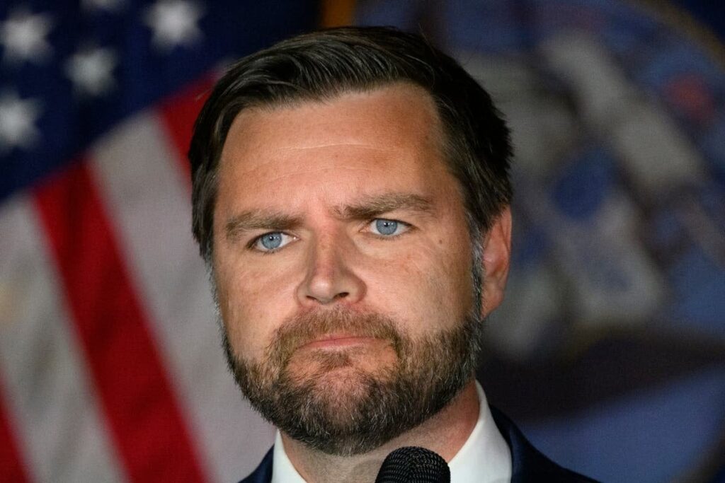 JD・ヴァンスが「トランプ反対派」と宣言、TikTokで話題に