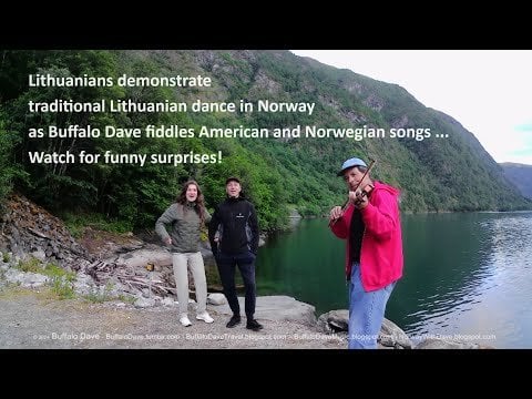 ノルウェーでバイオリンの演奏に合わせて踊るリトアニア人 -- 私がソグネフィヨルドのそばでバイオリンを弾いていたとき、リトアニア人達が踊りたがりました... その踊りに私は完全に驚きました... 面白いサプライズをお楽しみに!