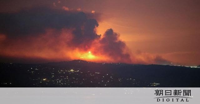 ヒズボラがロケット弾320発超の攻撃、イスラエル軍も空爆で交戦に