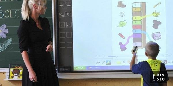 スロベニアの学校では教師が不足している