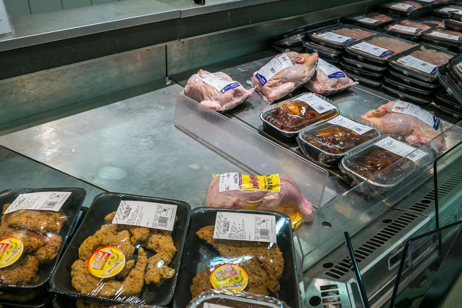 鶏の胸肉は43％安くなります