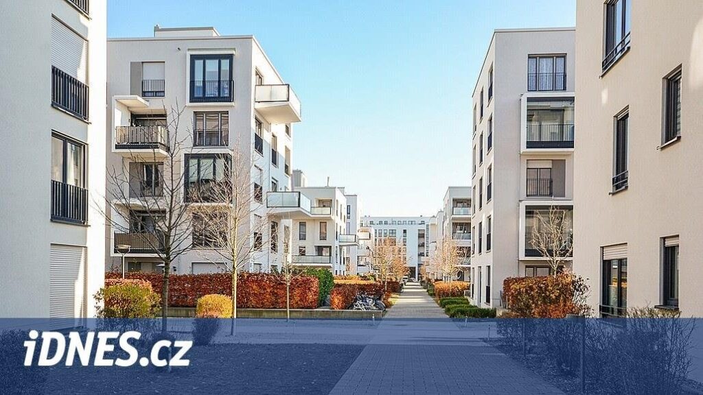 チェコ共和国はヨーロッパで最も手頃な価格の住宅を持っています。 アパートには13年分の賃金がかかる