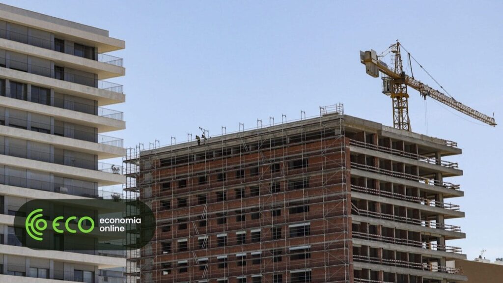 建設業者が破産した場合、政府は住宅購入者の銀行に対する完全な優位性を廃止する