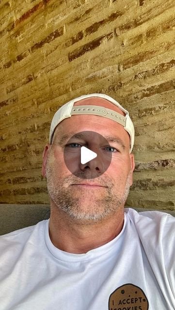 パボル・ブルチャラ、シムコヴィコワについて語る、ブラボー 👏