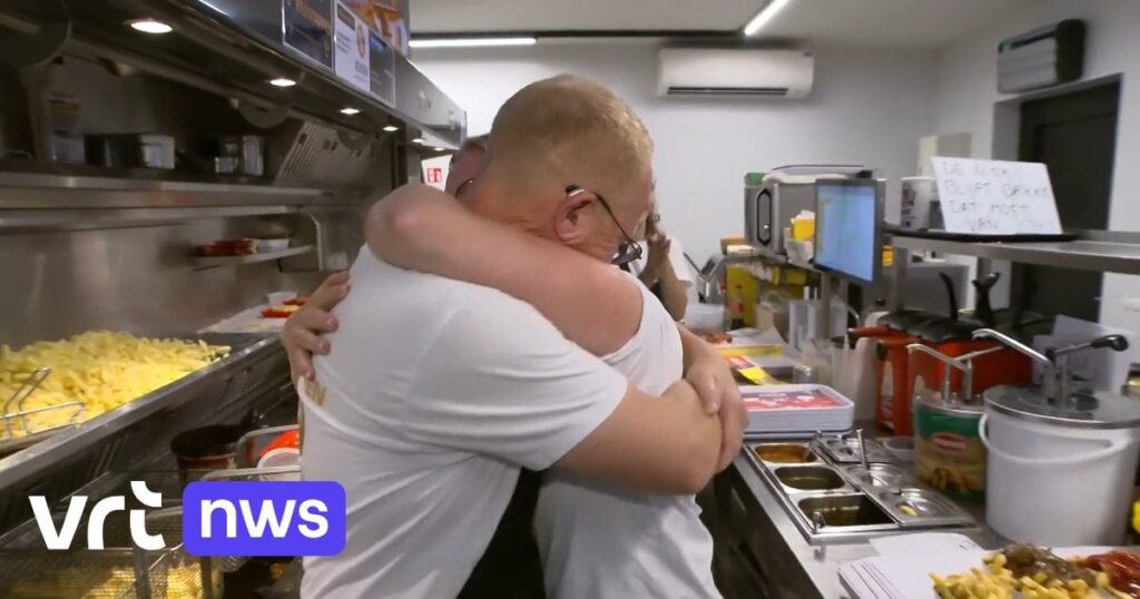 ライケヴォルセルのポテトチップス店が、隣接するオーストマーレ市のフライドポテトの世界記録を破る