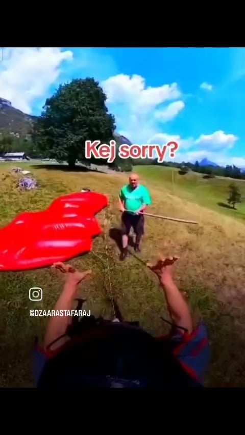 KEJ ごめんなさい?! 😡 飛べ! 💀