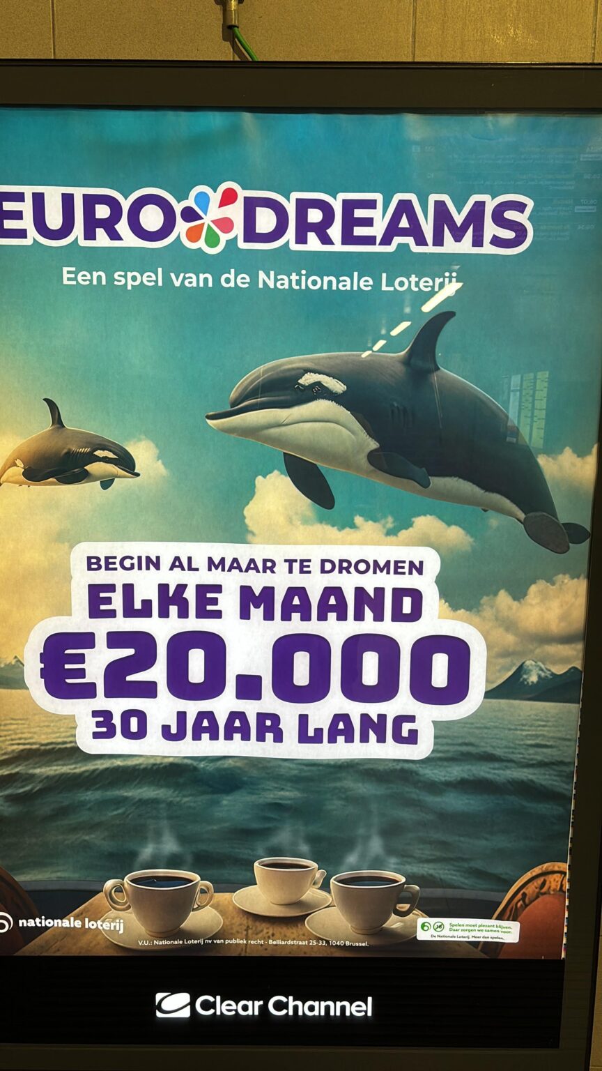 Lotto/Euro Dreams の AI 生成ポスターって何ですか?