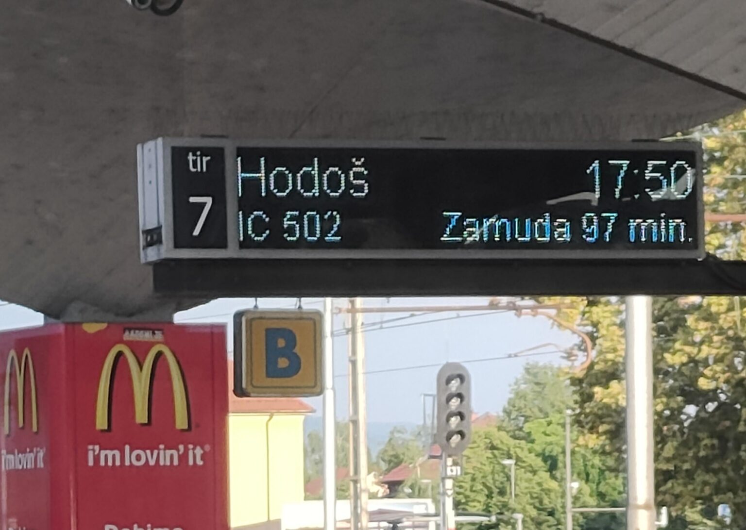 スロベニア鉄道の瞬間