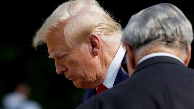 トランプ大統領、物議を醸したアーリントン国立墓地訪問の様子をTikTokで投稿
