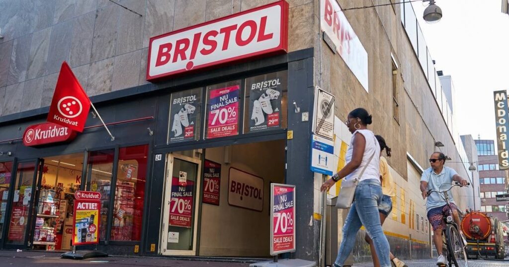 ブリストルは買収候補者を見つけられず、正式に破産申請
