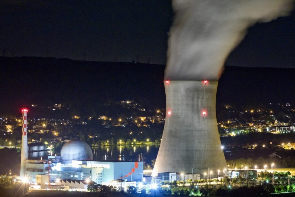 スイス政府、原子力発電所の新設禁止を撤回する可能性