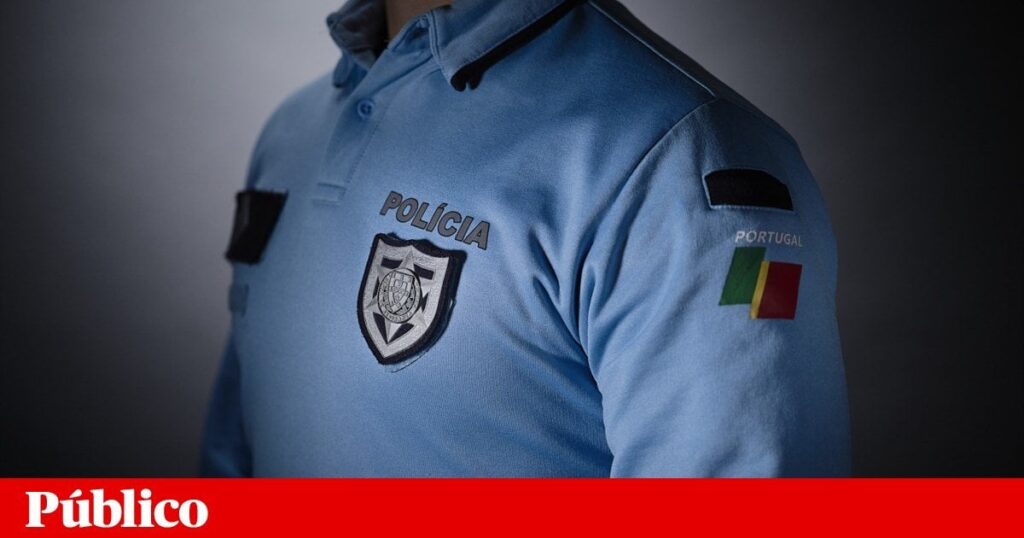 警察は容疑者を頭からかばんで窒息させて自白を引き出した