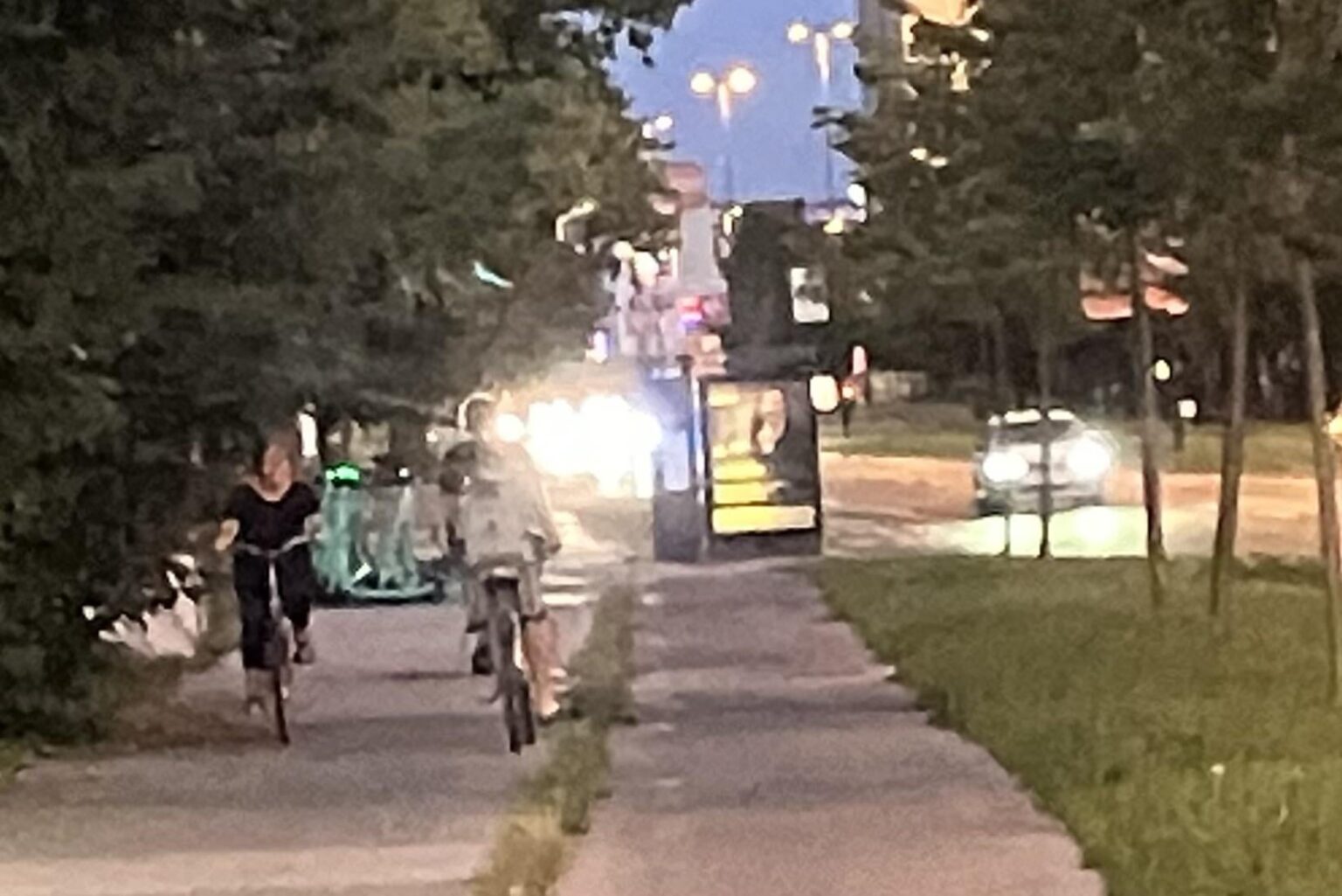 空いている自転車レーンというわけでも、数10分で3度目というわけでもない