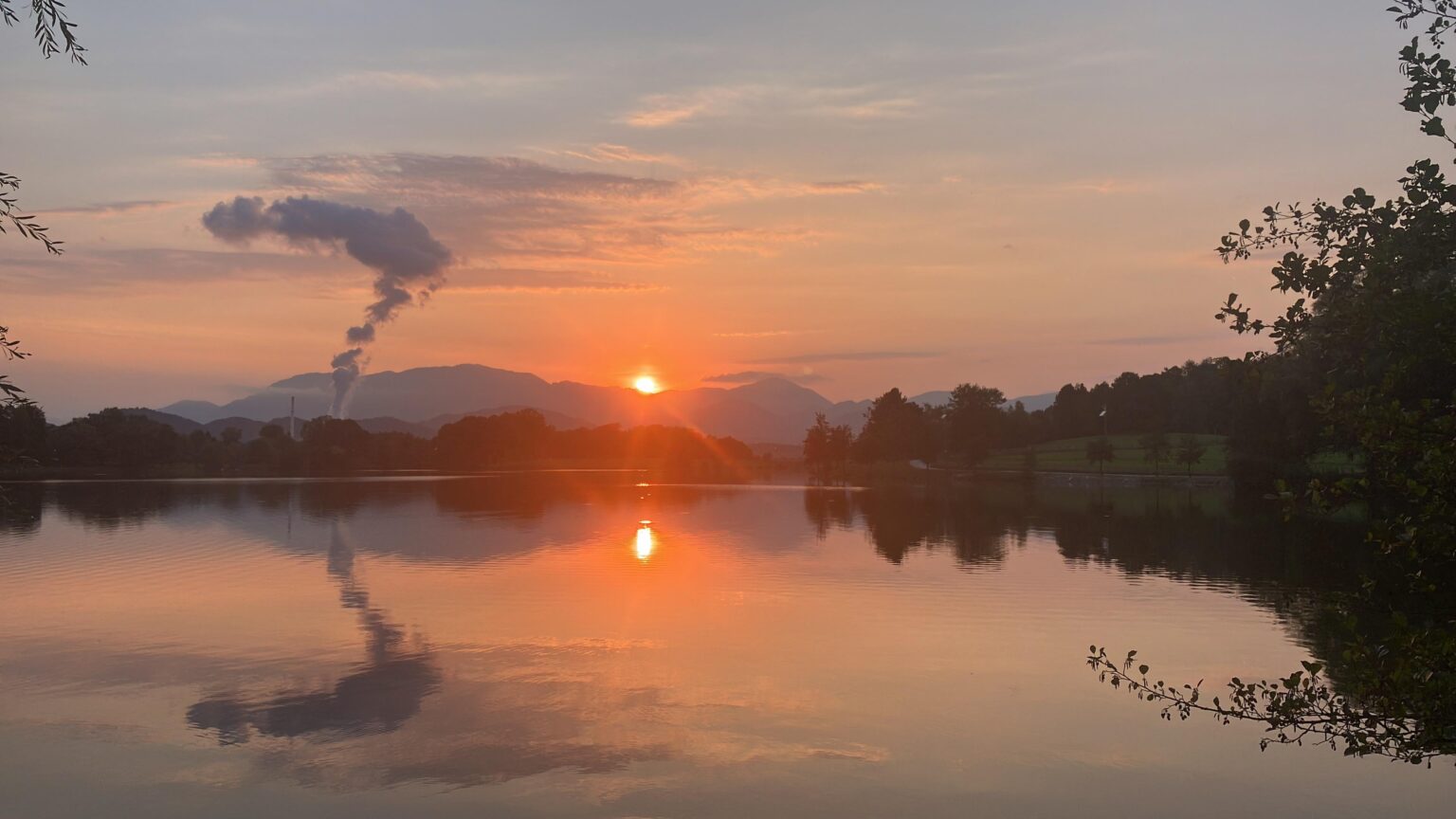 シャレシュカ渓谷に沈む夕日